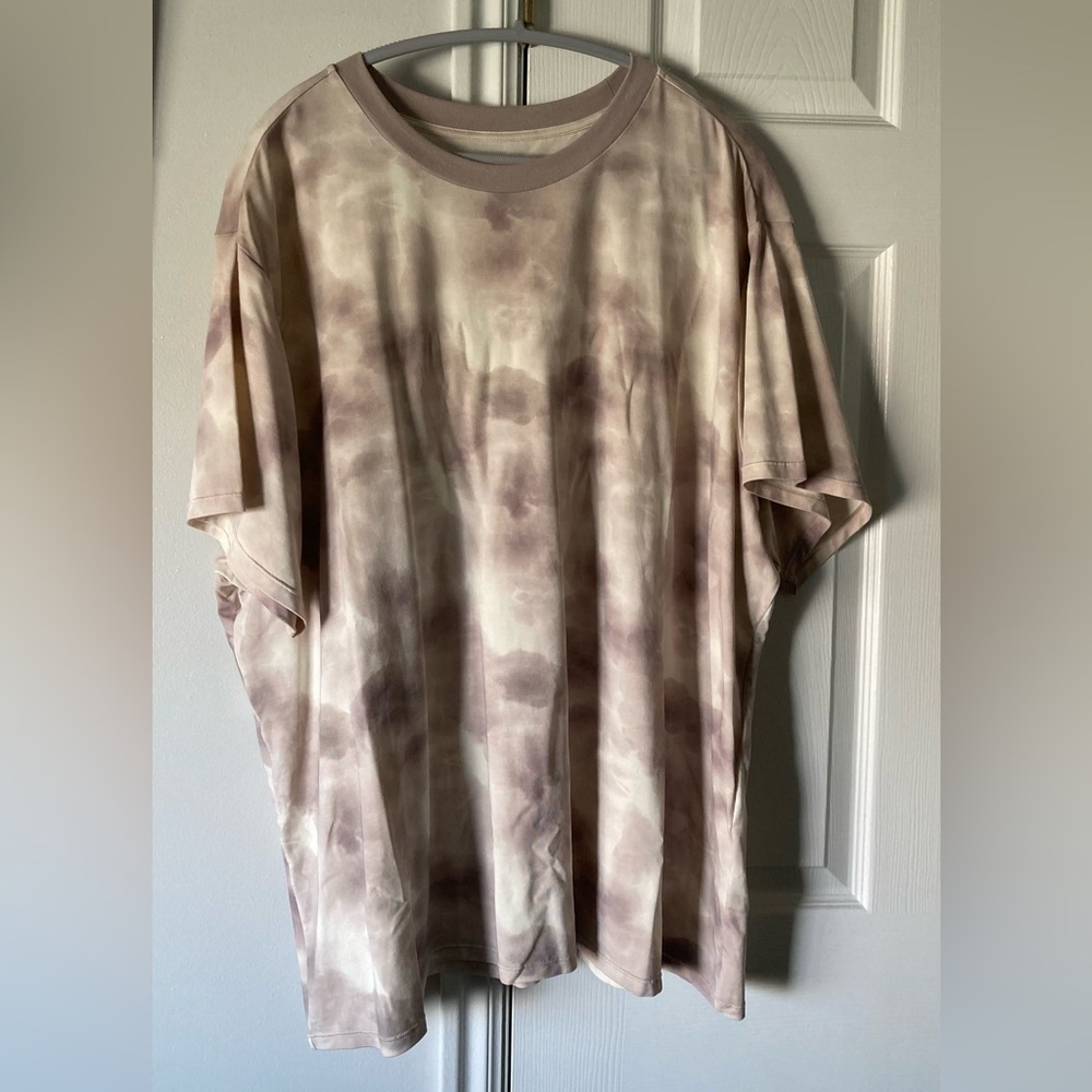 BB Transcend Tee in Grey Quartz